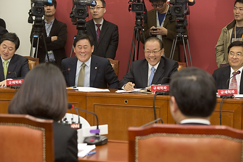 정치/정당/새누리당/최고위원회의