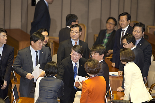 정치/국회/본회의/교섭단체대표연설