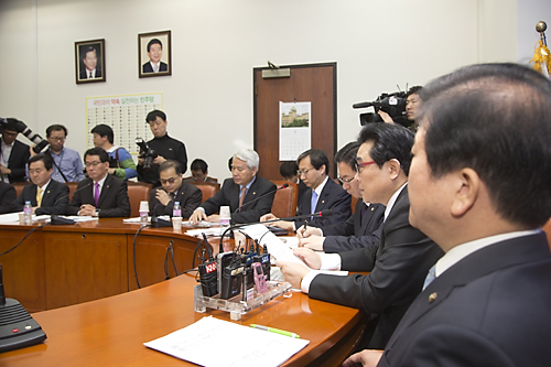 정치/정당/민주당/고위정책회의