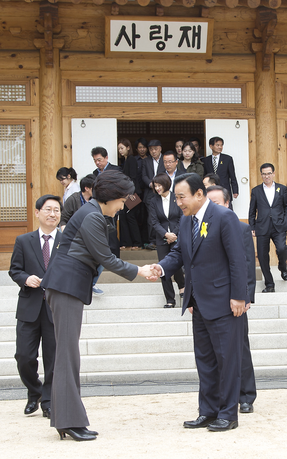 문화/문학/소설책/소설가/국회의장/김형오/정치