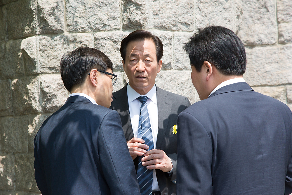 정치/갤러리/서미갤러리/원앤제이갤러리/서미/