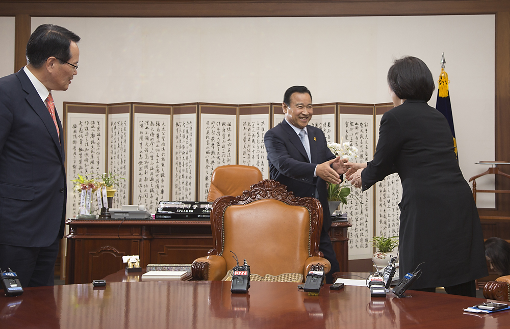 정치/국회/국회의장/양당원내대표