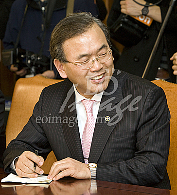 정치/국회/김형오/한승수/국회의장/국무총리/박영준/국무차장