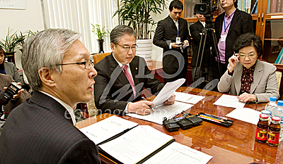 정치/국회/외교통상부/외교통상위원회/박진/신각수