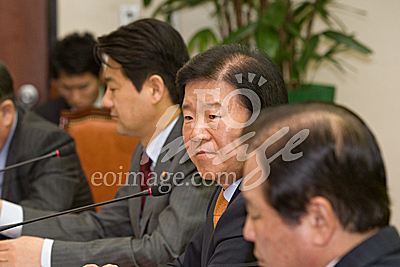 정치/정당/민주당/원내대책회의