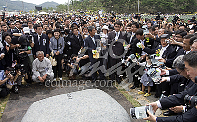 사회/노무현/49제/김해/봉하/권양숙/노건호/노정현/문제인/한명숙/유