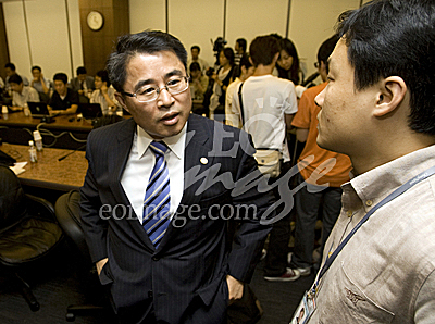 정치/인물/김대중/세브란스/박창일/박지원/최경완