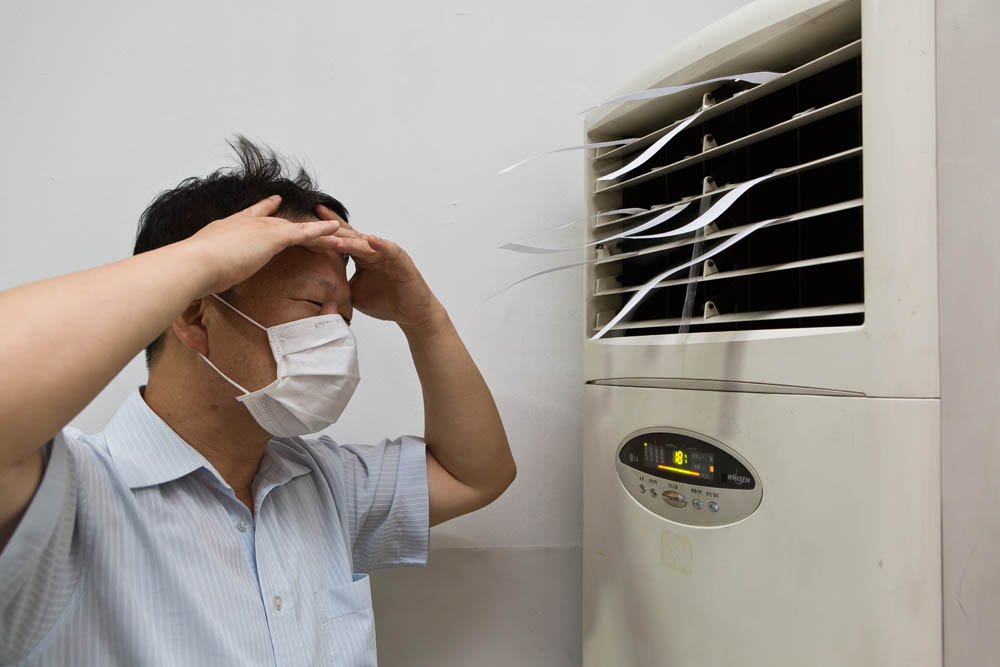 의학/건강/의료/여름감기/고뿔/독감/재채기/냉방