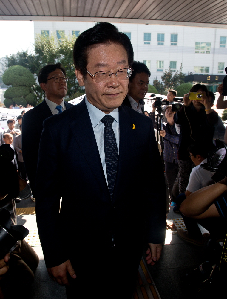 이재명;이재명 검찰 출석;이재명 수원지방검찰청