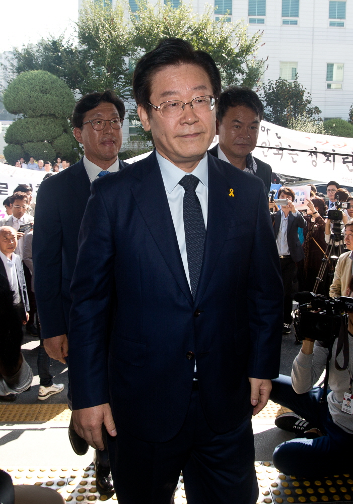 이재명;이재명 검찰 출석;이재명 수원지방검찰청