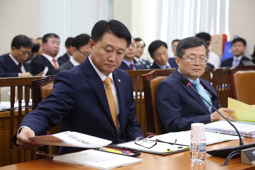 정치/국회/국정감사/경찰청장/이철성