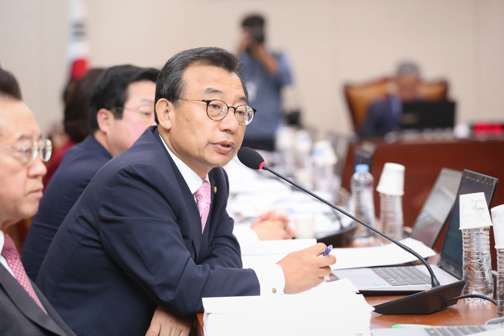 정치/국회/국정감사/국감/교육문화체육관광위원;이정현