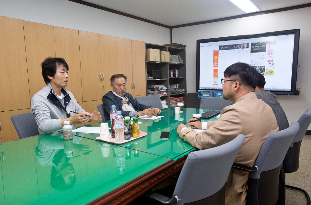 만화공모전 심사;일요신문만화공모전심사;심사;이현세;이종규;김형남;진현태