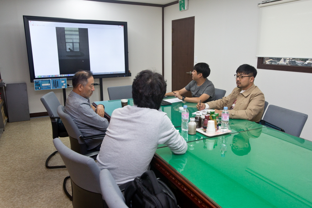 만화공모전 심사;일요신문만화공모전심사;심사;이현세;이종규;김형남;진현태