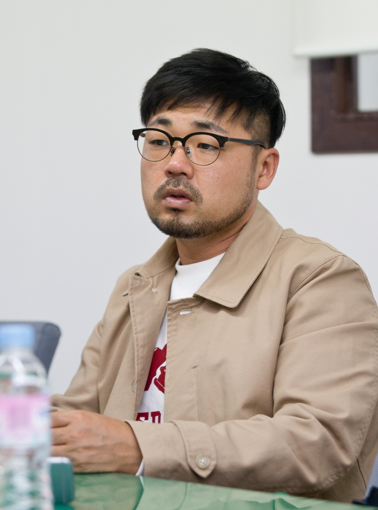 만화공모전 심사;일요신문만화공모전심사;심사;이종규