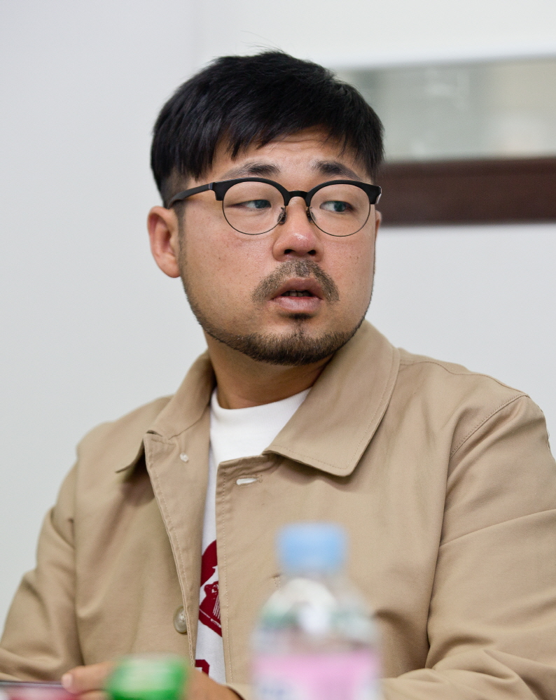 만화공모전 심사;일요신문만화공모전심사;심사;이종규
