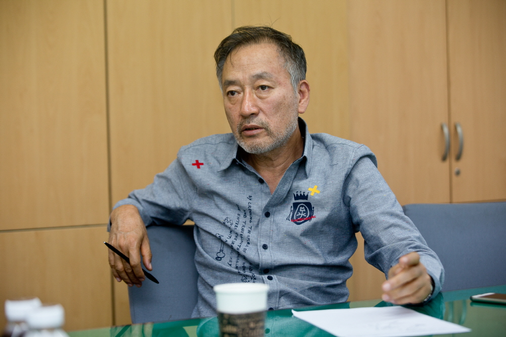 만화공모전 심사;일요신문만화공모전심사;심사;이현세