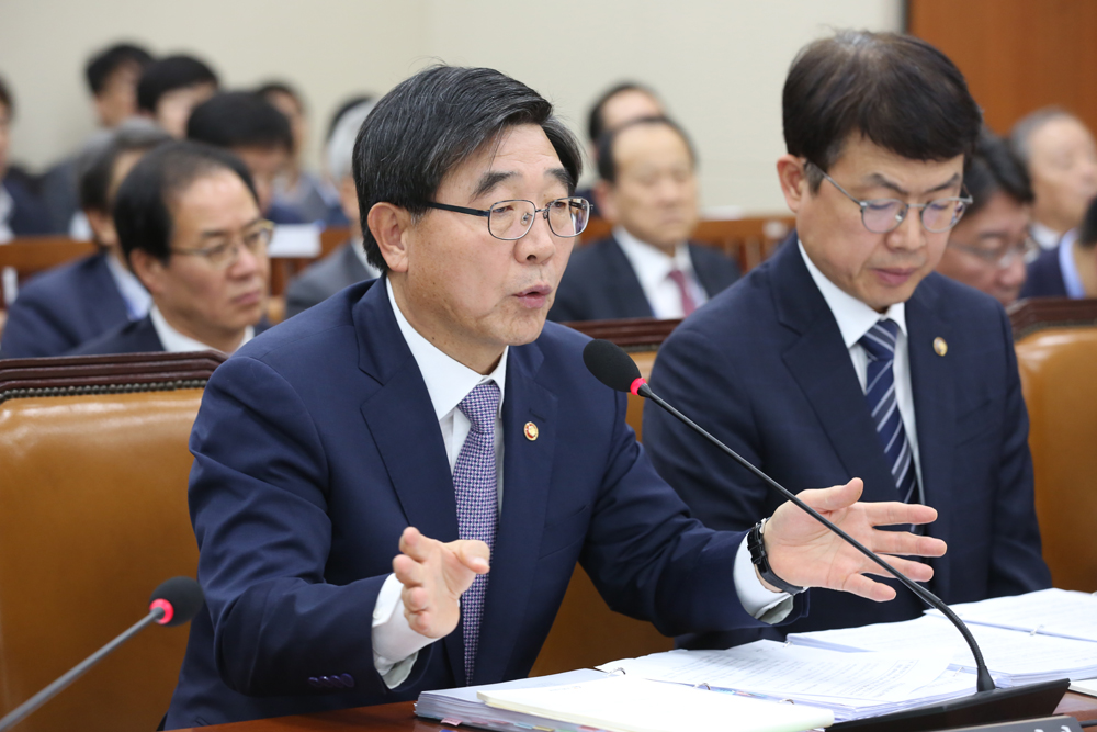 정치;국정감사;환경노동위원회;고용노동부장관;성남시장;이재명