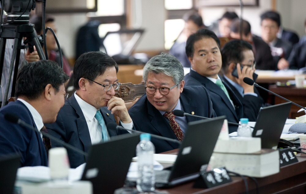 과천 법무부 국정감사;과천 법무부 국감;과천 법무부;조응천
