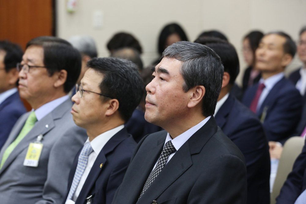 정치;국회;국정감사;한미약품;정무위원회 증인;이관순