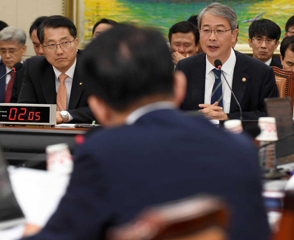 정치;국회;국정감사;정무위원회