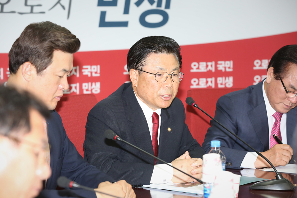 정치;새누리당;송민순회고록;대북결제사건;박맹우;정갑윤