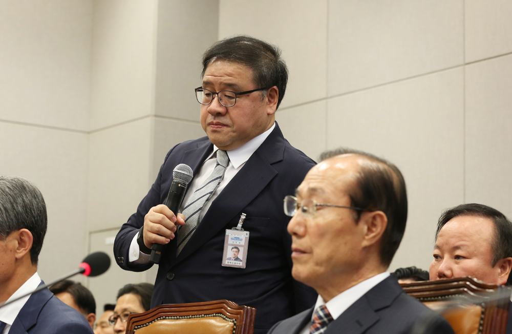 정치;국회;국정감사;운영위원회;청와대;대통령비서실;안종범