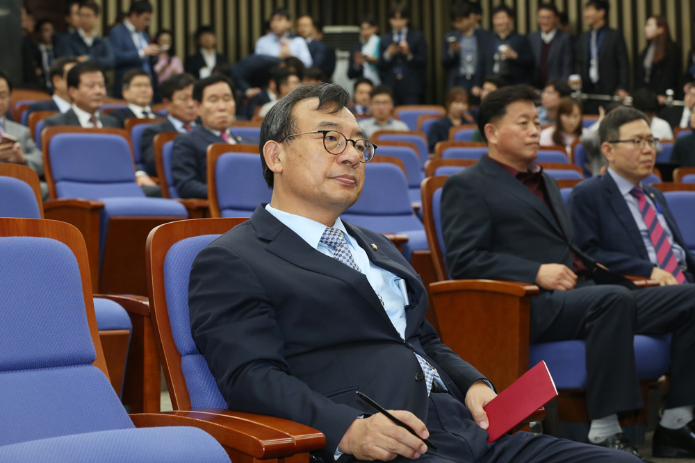 정치;국회;최순실게이트;새누리당;의원총회;이정현