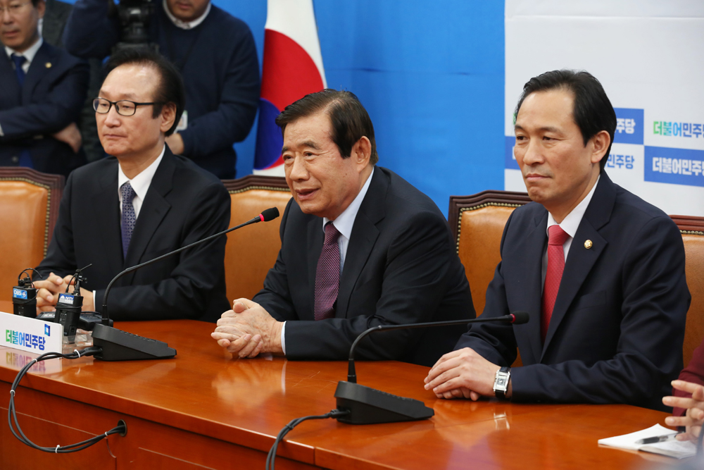 정치;국회;더불어민주당;한광옥;우상호