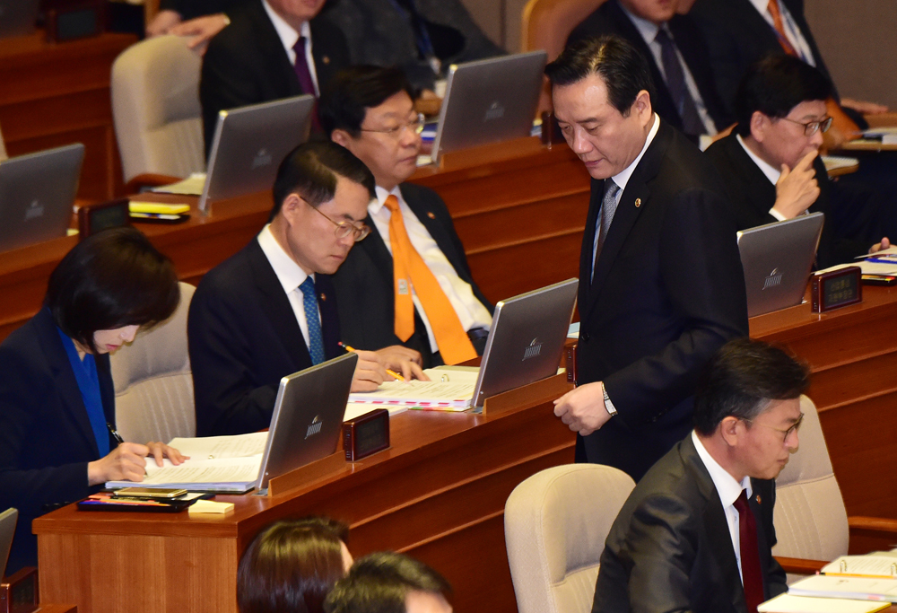 정치;국회;본회의;국회긴급현안질문