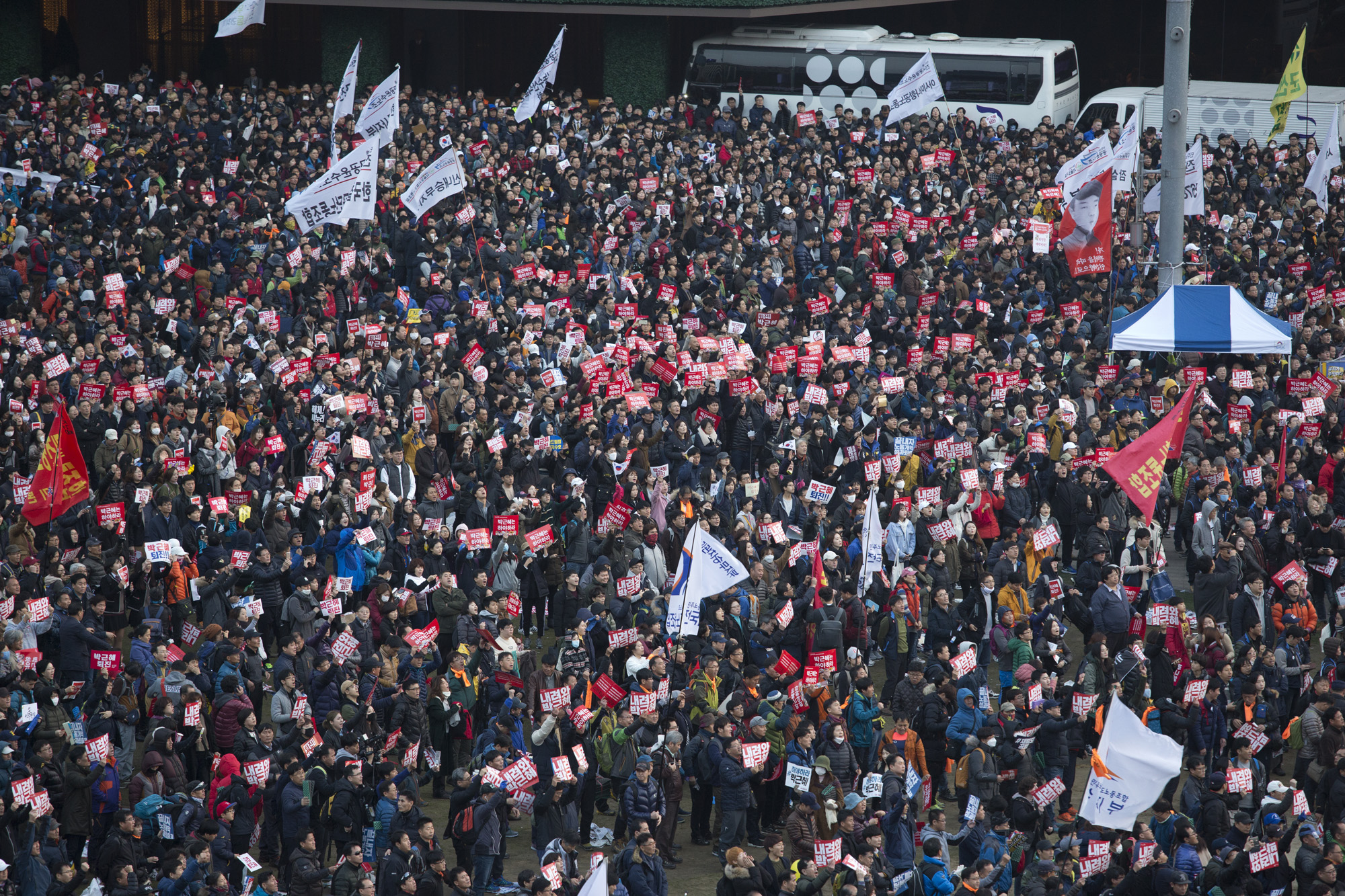 사회;사건;사고;광화문집회;시청광장;시청;잔디광장;민노총;촛물집회;촛불;촛불시위