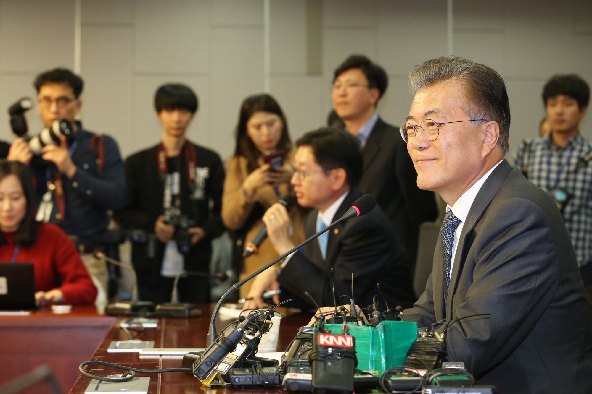 정치;국회;문재인