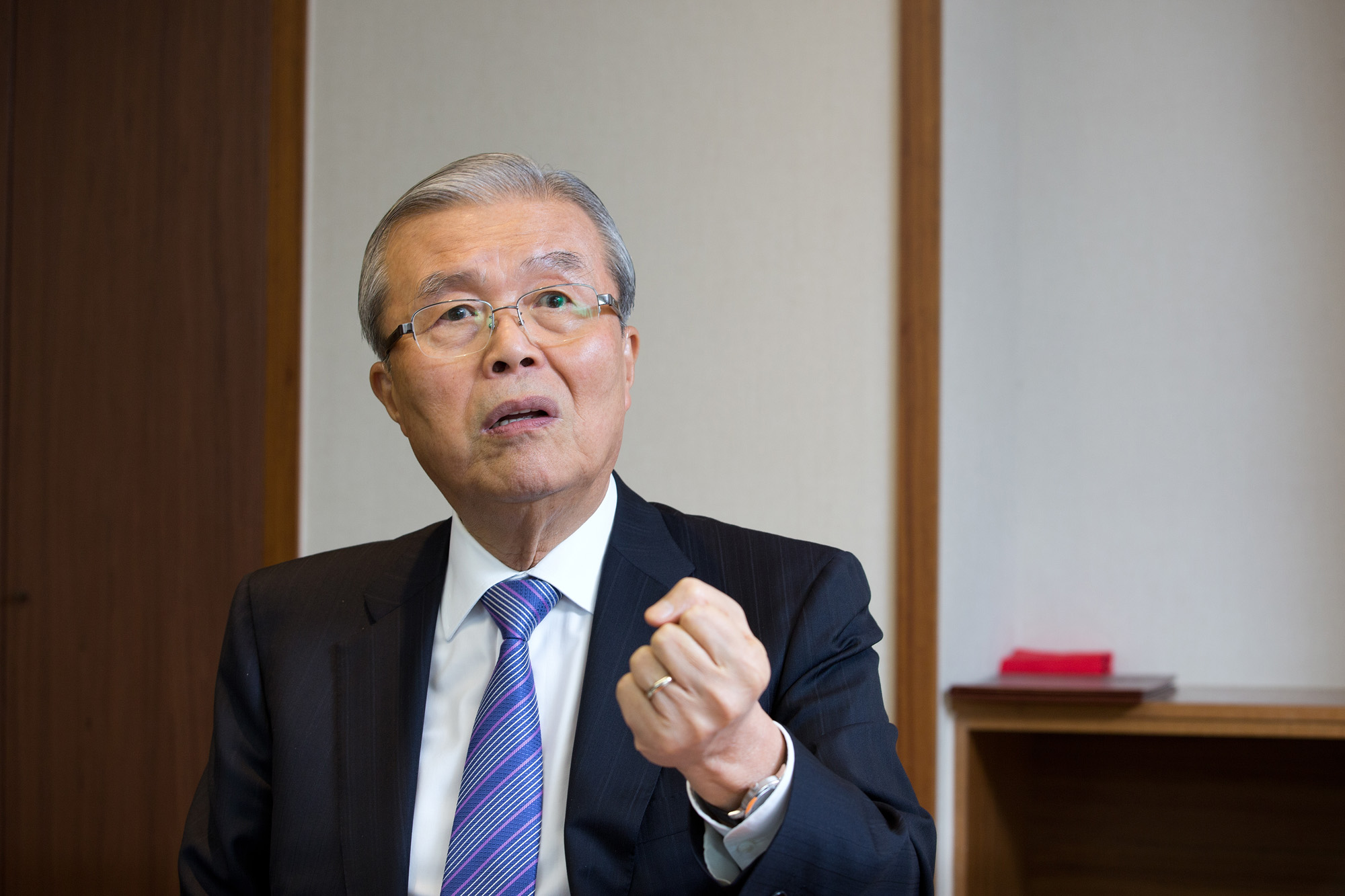 정치;정당;더불어민주당;더민주당;민주당;김종인;비상대책위원장