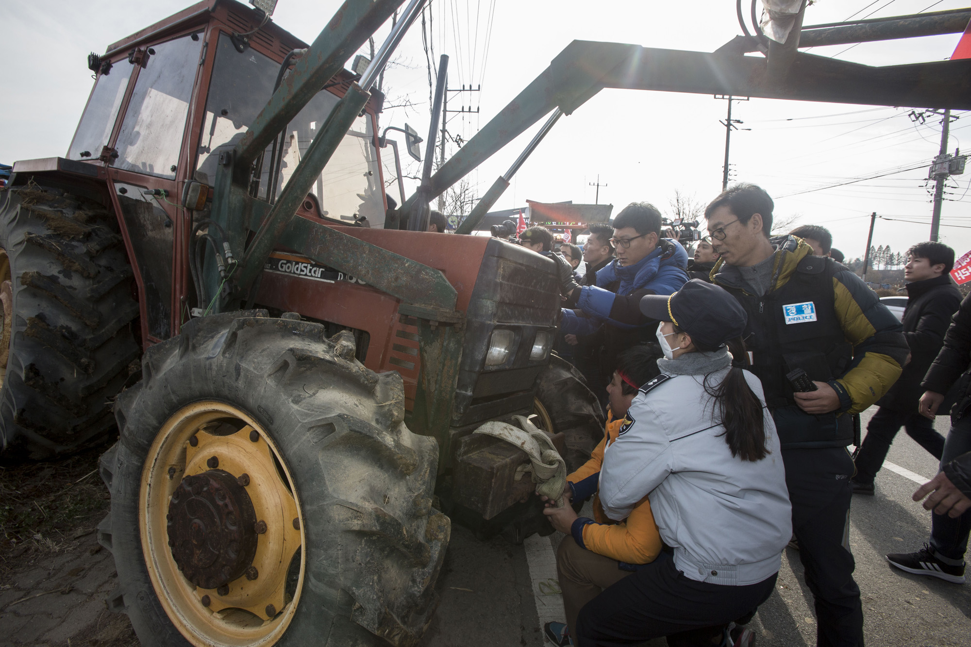 전봉준 투쟁단;트랙터;1톤트럭