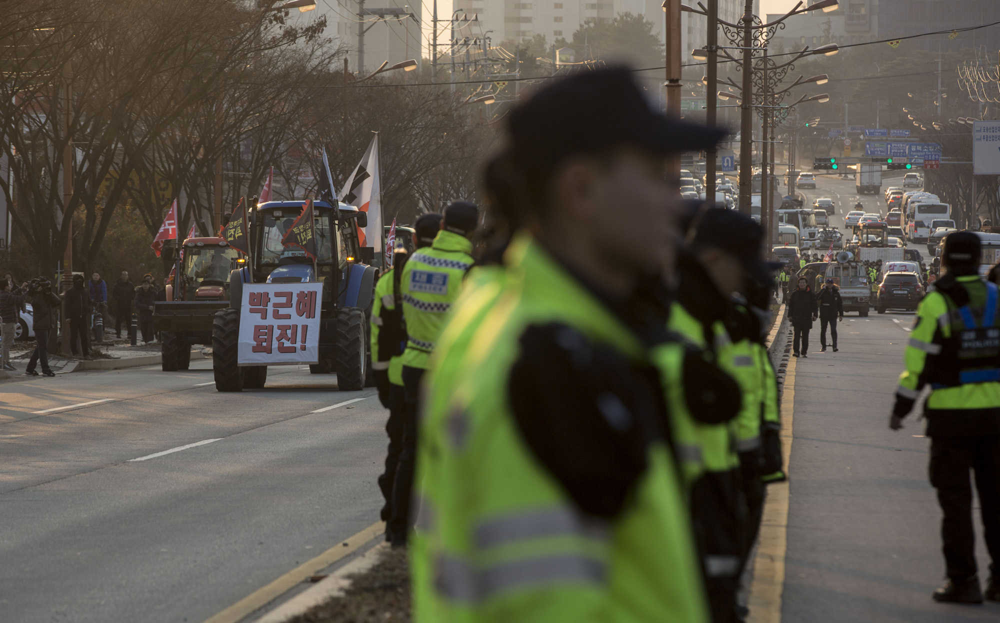 전봉준 투쟁단;트랙터;1톤트럭