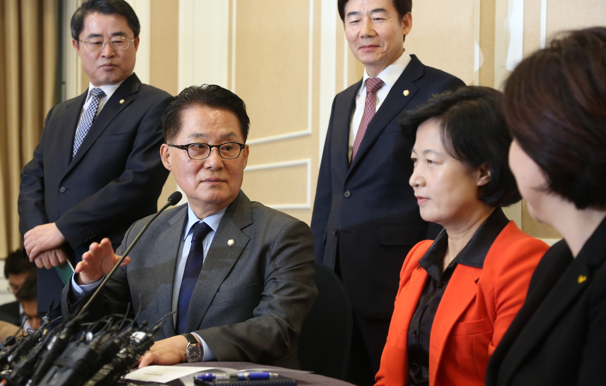 정치;국회;야3당대표회동;박지원;추미애;심상정;당대표