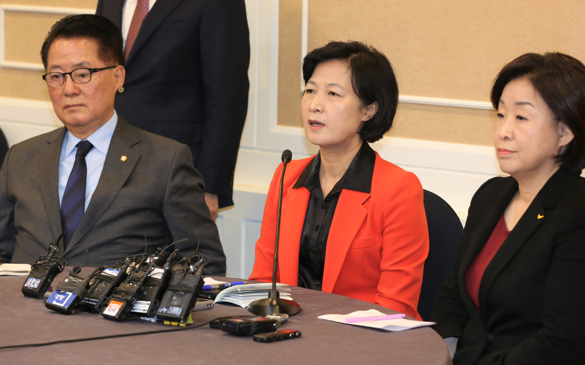 정치;국회;야3당대표회동;박지원;추미애;심상정;당대표