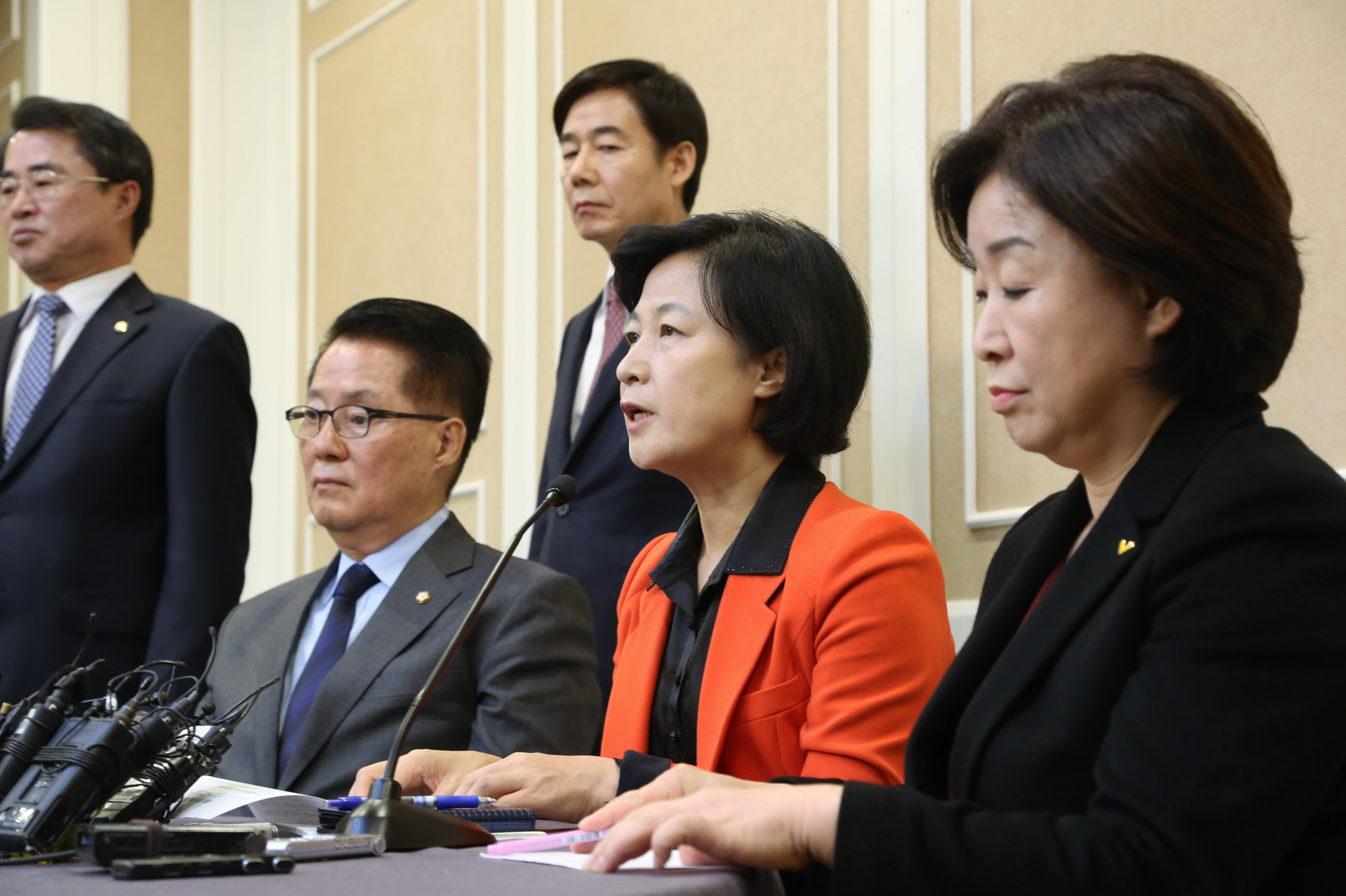 정치;국회;야3당대표회동;박지원;추미애;심상정;당대표