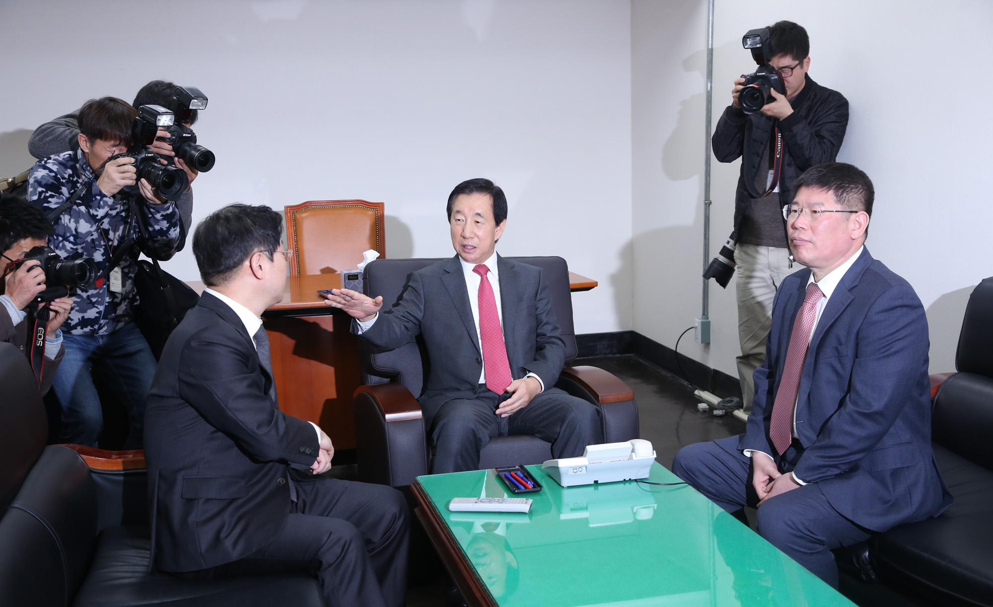 정치;국회;최순실국조특위;1차기관보고