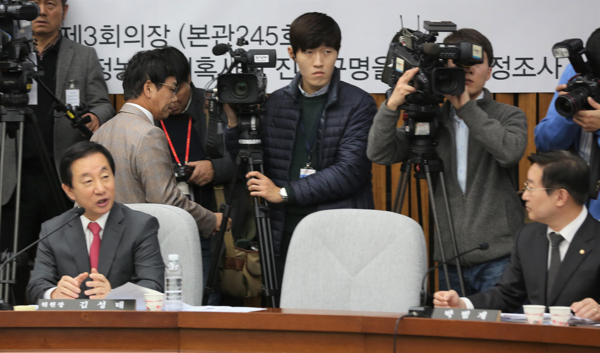 정치;국회;최순실국조특위;1차기관보고