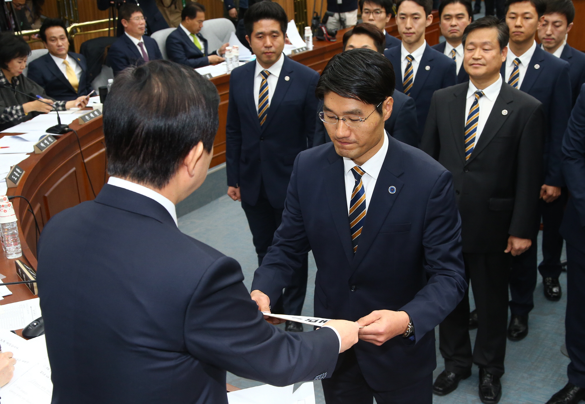 동행명령장 발부;김성태