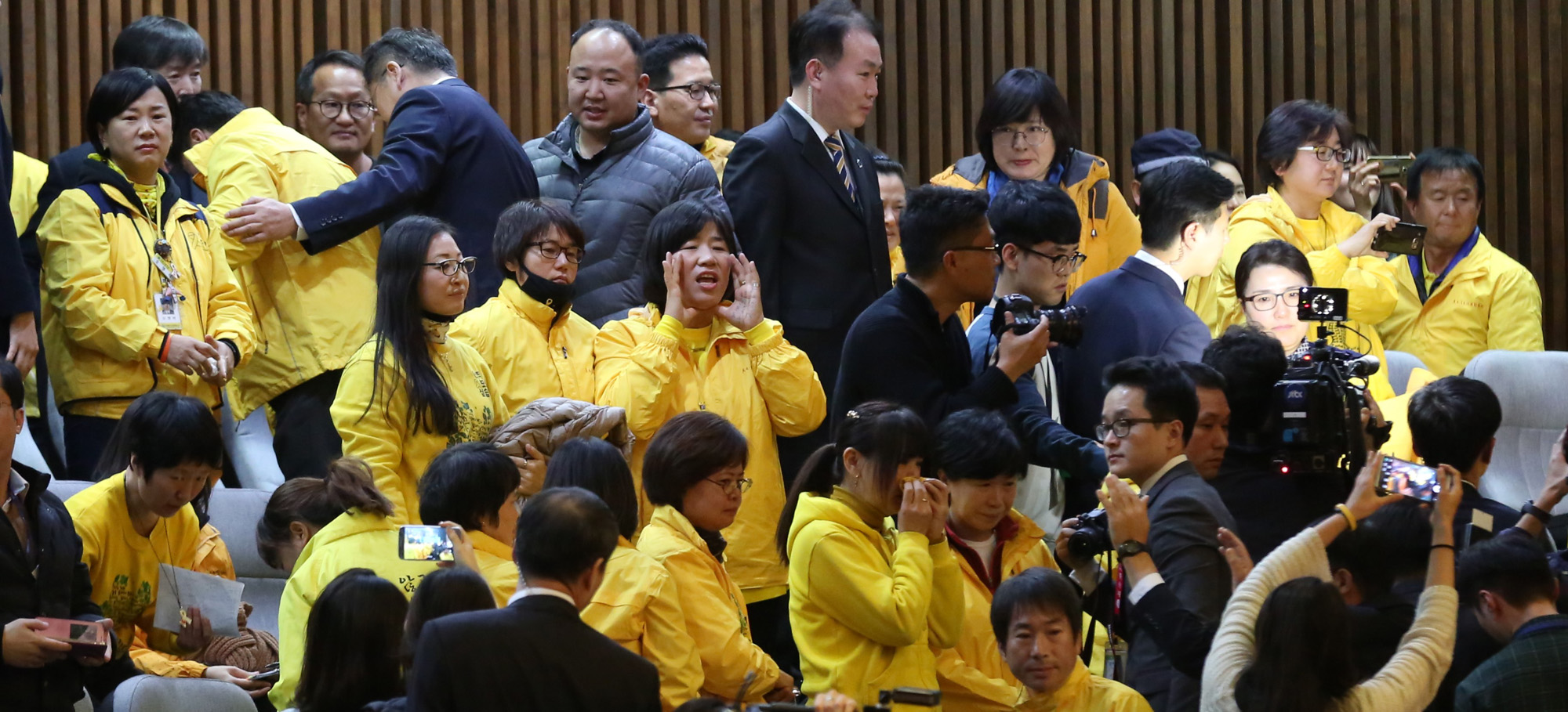 정치;국회;본회의;대통령탄핵소추안;탄핵가결