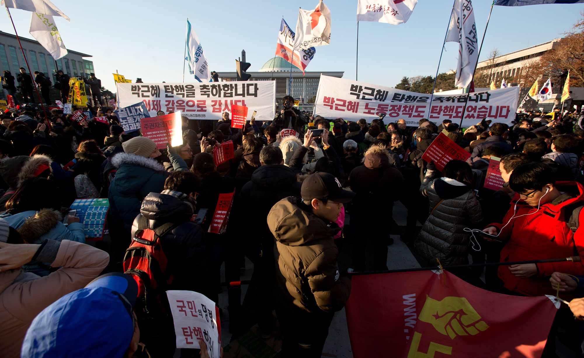 박근혜대통령 탄핵안 가결;탄핵안 가결;가결;탄핵가결