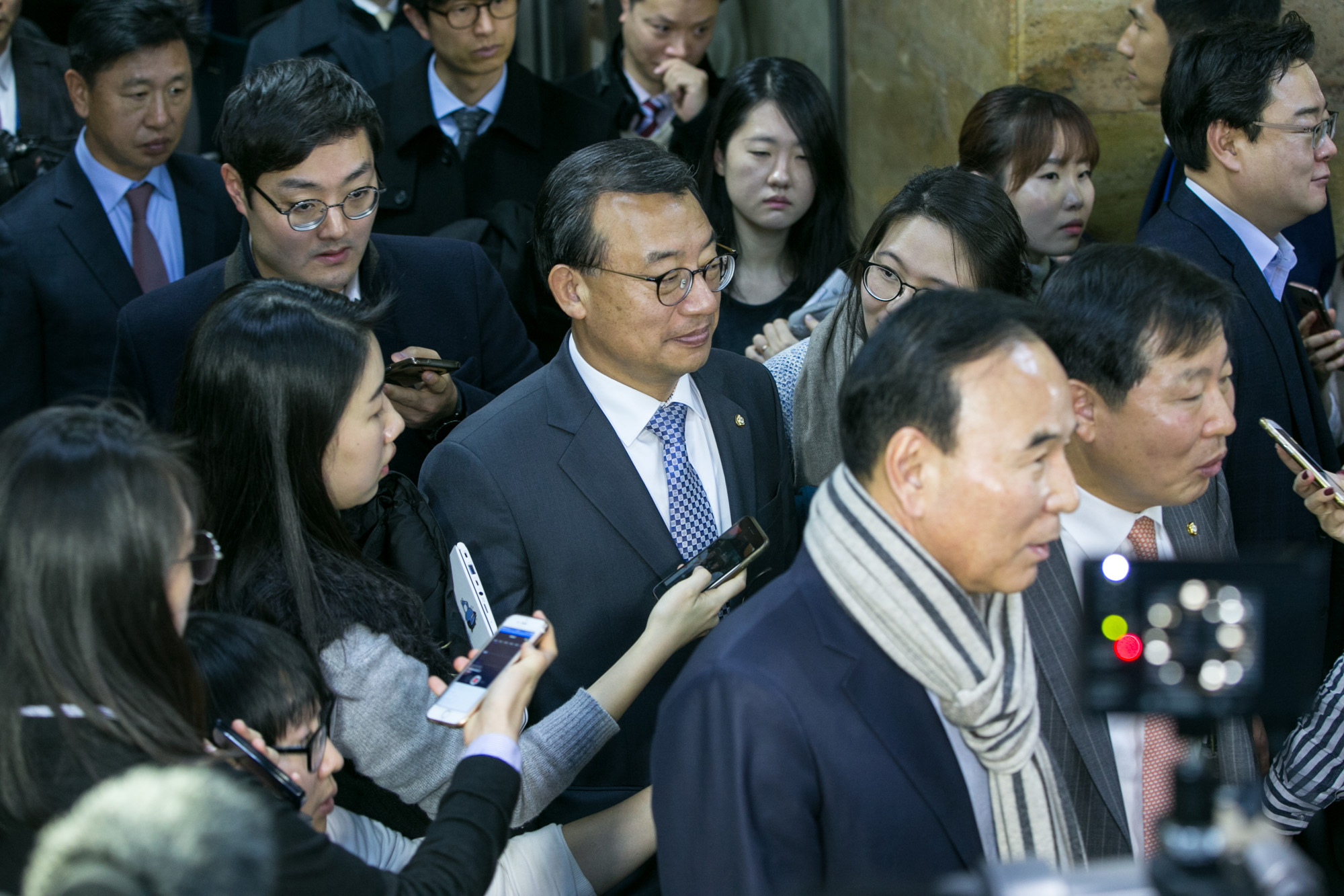 정치;정당;새누리당;의원총회;의총;원내대표;선출