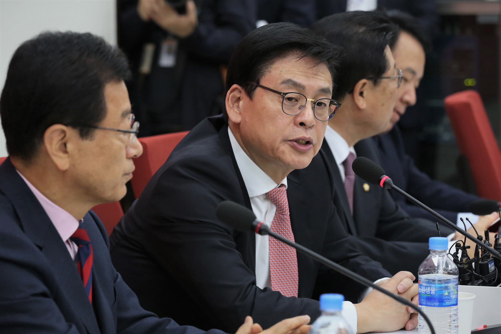 정치;국회;이현재;정우택;새누리당원내대표