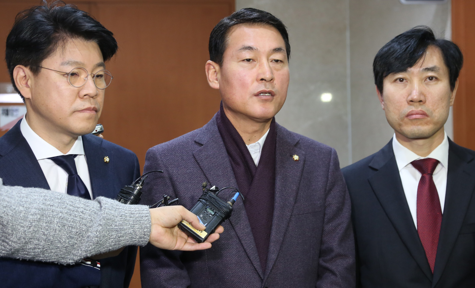 정치;국회;최순실국조특위;황영철;이완영청문회