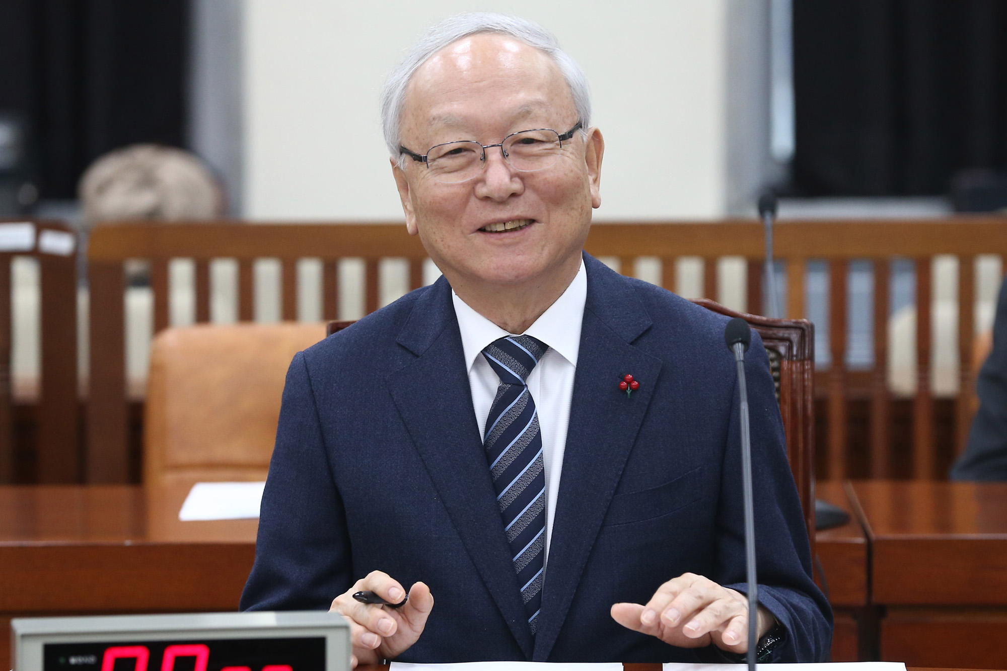 정치;국회;정보위원회;이병호;태영호