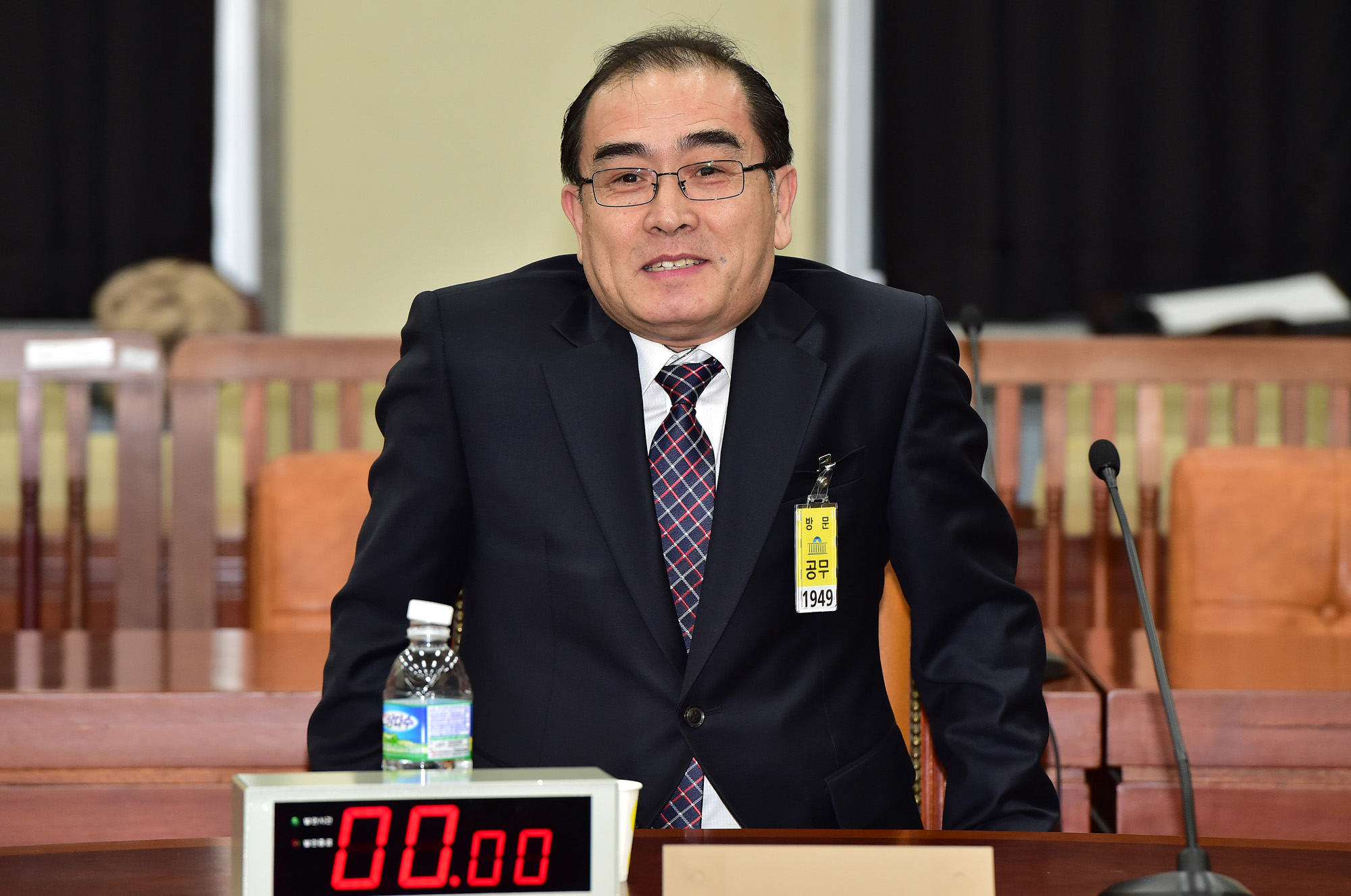 정치;국회;정보위원회;이병호;태영호