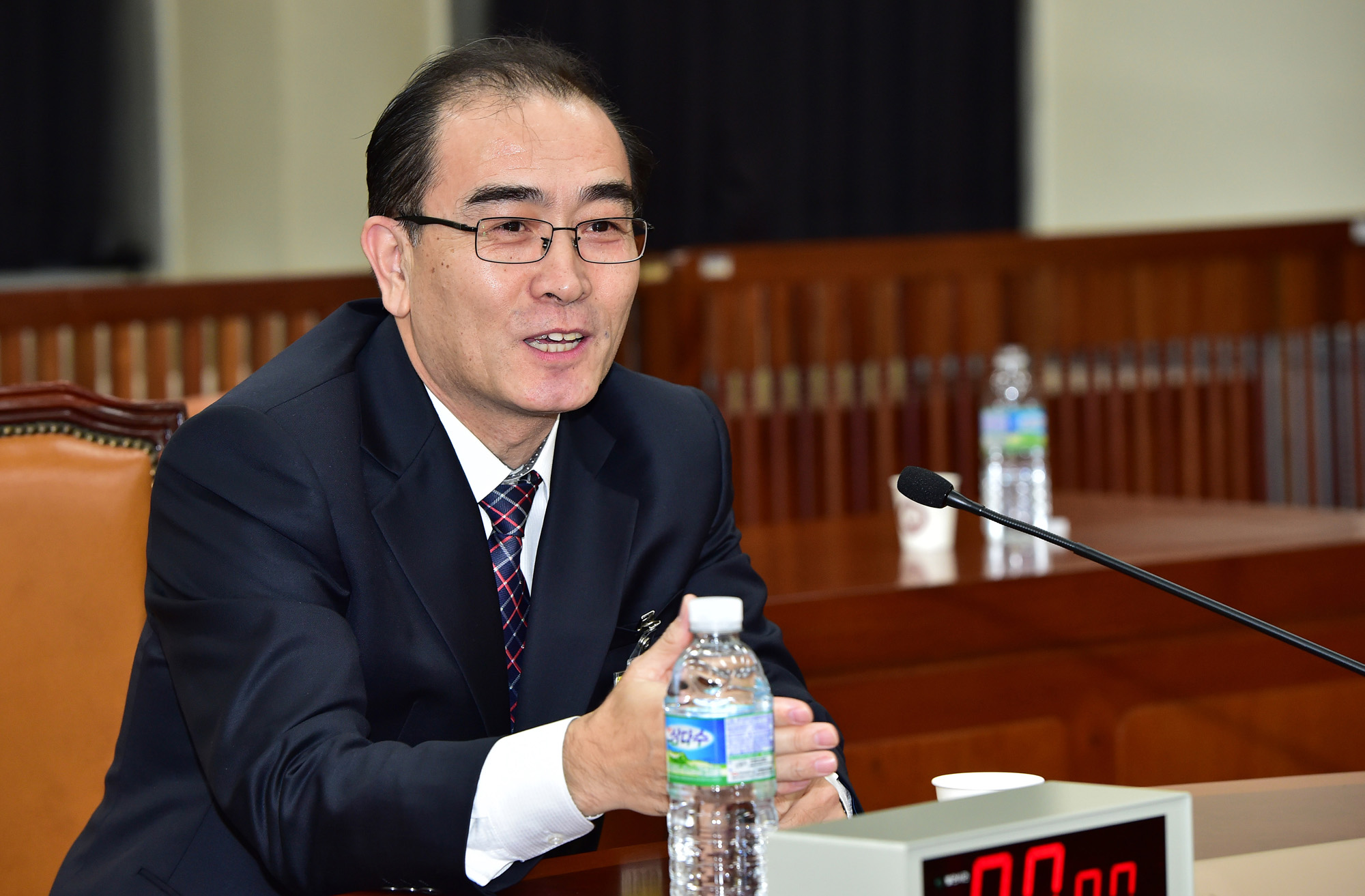 정치;국회;정보위원회;이병호;태영호