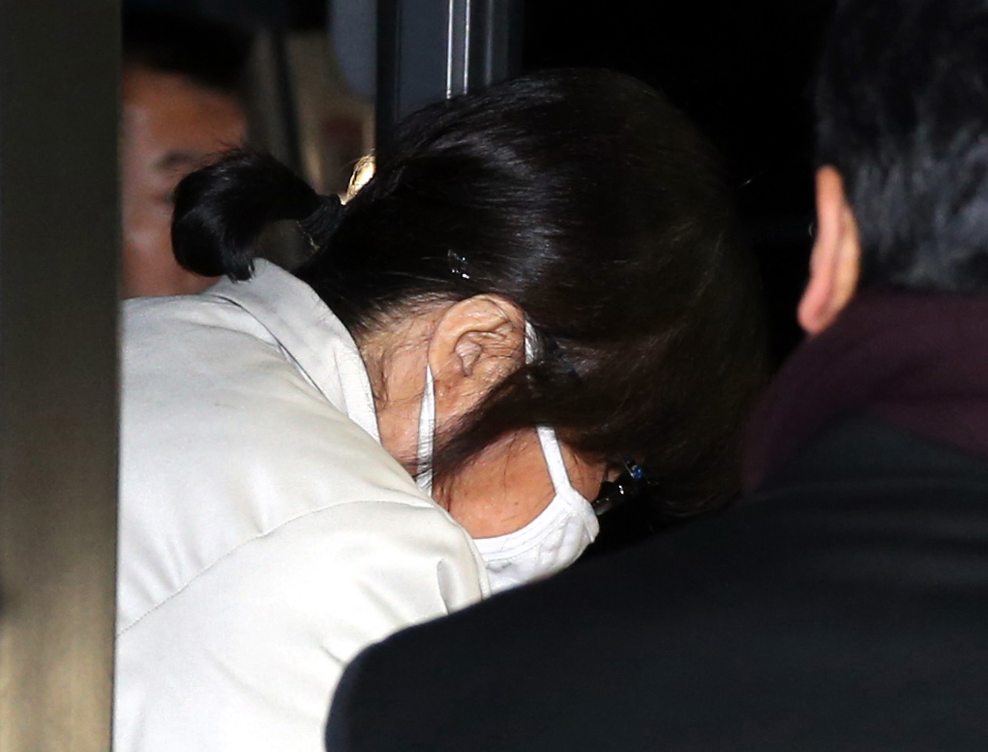 정치;박근혜정부;박근혜게이트;최순실게이트;최순실국정농단;최순실특검;최순실;국정농단사태;특검출석